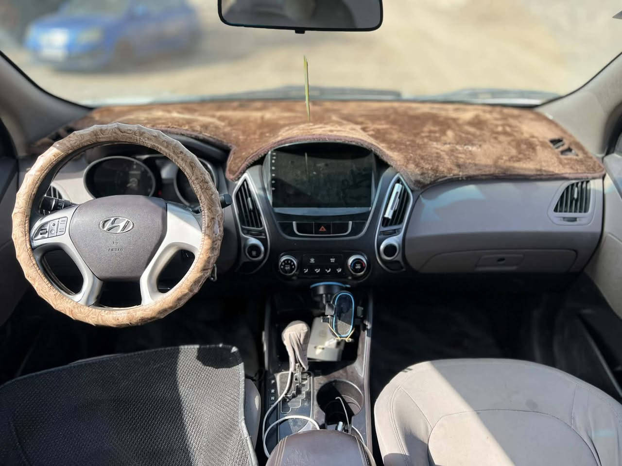 توسان موديل 2014بغداد رقم انگليزي بأسمي هزة جديدة گير محرك جدد مامفتوح حدادية جديدة السيارة مابيهة اي نقص تدفئة تبريد ثلج اربع تايرا جدد السيارة بيهة اربع قطع صبغ بدون ضربة السعر 145وبيهة مجال مكان السيارة بغداد المحمودية ناحية الرشيد 
***********
‏‪***********‬‏
