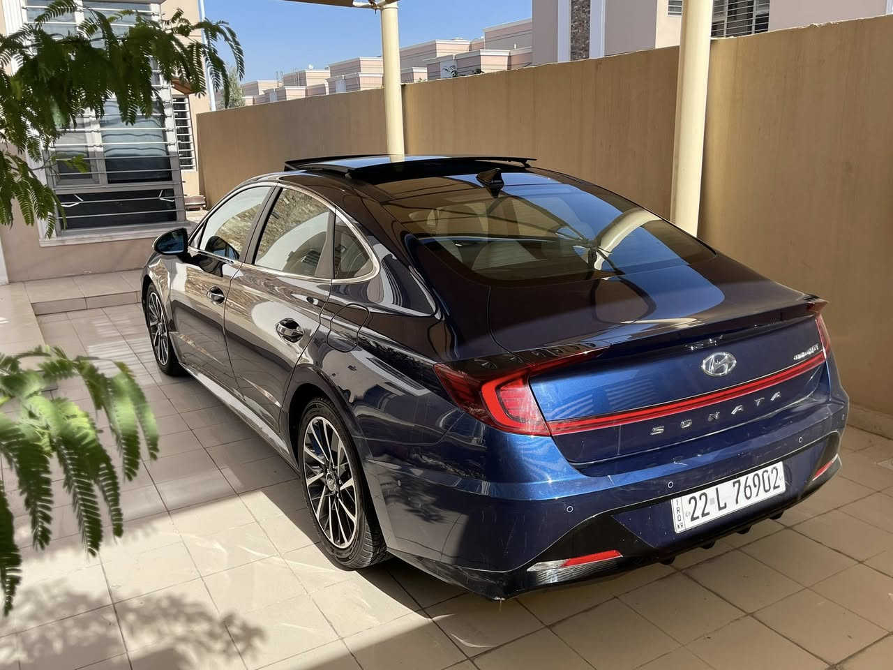 للبيع فقط
هيونداي سوناتا 2022 لمتد 1.6 تيربو  فول الفول
Hyundai Sonata 2022 Limited 1.6T
ماشية 64 الف km
رقم اربيل باسم شركة 
حادثها جاملغ امامي ايمن + بنيد نفسهن مصلحات 
مع وجود بعض الملاحضات 
السعر : 168 ورقة 
العنوان : البصرة / مدينة النرجس 
للاستفسار: ***********
المواصفات 
1- رادار امامي (مانع تصادم)
2- لايتات 4 عدسات بجم LED
3- حساسات امامية
4- كاميرات 360
 ( العدادات تفتح كاميرا عند فتح الاشارة )
5- بانوراما
6- نقطة عمياء ( مراية كهرباء )
7- دخول ذكي ( بصمة )
8- اناره ترحيب عند الاقتراب
 من السياره
9- حساسات خلفية
10- رادار خلفي
11- ويل قياس 18
 ( تايرات طخم جديد )
12- الصندوق ذكي
 (يفتح عند الاقتراب)
13- خزن ميموري سائق
ا14- head up display
 ( عرض المعلومات على الزجاج الامامي )
15- داخل LED 
( انارة محيطية متغيرة )
16- داخل جلد
17- تبريد مقاعد + تدفئة مقاعد
  تدفئة مقود
18- مقاعد الامامية كهرباء بالكامل
19- كير بيانو
20- تبريد بيانو
21- كيجات ديجيتل
22- شاشة كبيرة 
ا( Apple car play + Android Auto )
23- اوتو بارك
 ( تقديم و رجوع السيارة عن طريق المفتاح )
24- سستم صوت BOSS
 (سماعه 12)
25- تبريد قطعتين
26- اوتو هولد
27- هاند بريك بصمة
28- انارة داخلة LED 
(تتغير عن طريق الشاشة الى 200 لون)
29- تحكم مقود كامل
30- تحديد مسار
31- تثبيت مقود
32- شفتات مقود
33- وضعيات قيادة ( Sport + Normal + Smart )
34- شاحن لاسلكي
