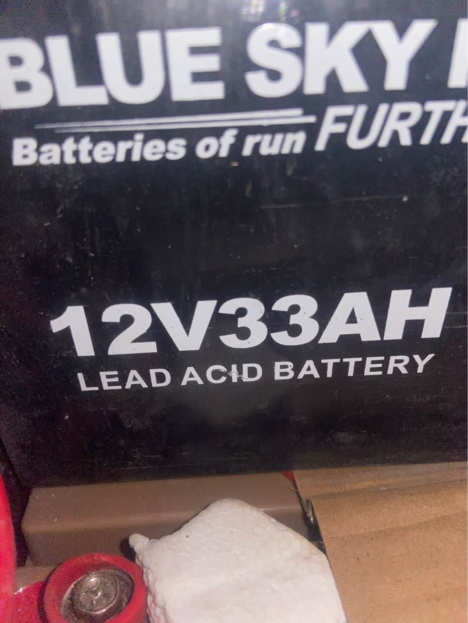 X900 
حجم البطاريات 33 
امبير 32 الملف 2000
الدراجه كلشي شغال بيها وما مبدل شي منها البطاريات البلاد والعقل هم يعني جبتها وكيل وماماشيه هواي ماشيه 5 كيلو لان جبتها اروح للمحل وارجع 
السعر 500 الاف 
مراوس ب R9 او R11 غيرهن ما اراوس
للاستفسار ***********
متوفر بس واتساب ع شريحه واكفه ابو الخصيب, البصرة
