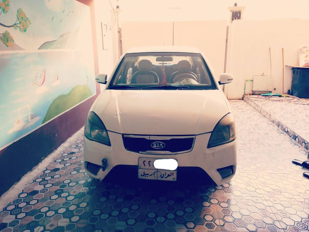 كيا ريو كوري 2012
محرك 16 سيارة جاهزة من كير ومحرك وصدر 
بيها ربع الباب والجاملغ مال نفر ورا السائق
سنويه باسمي الى نهايه 2026
السعر 90 وبيها مجال قليل
للاستفسار ***********
