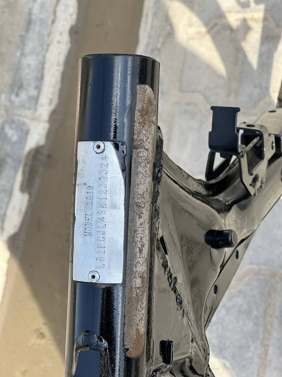 شاصي ١٩اوراق اصولي شرط ترقيم
كبل صعد غراضك محور ربع وجاهز صبغ ومرتب شاصي 
سعره خاص والميعرف اسعارهن لايعامني 
مكاني دوانيه حي الجامعه 
***********
