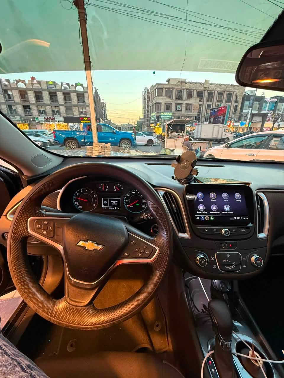 للبيع فقط بدون مراوس شوفرليت ماليبو 2022
رقم اربيل بأسم شركة وكالة او تحويل 

صور الحادث مرفوقة مع الصور 

ماشية : 49 الف

السياره كولش كولش جديده ونظيفه ترايها مال زيرو الله شاهد بحالة الوكاله 

مواصفات 

بصمة تشغيل / تحكم ستيرن / شاشة كبيرة / اطفاء ذاتي / بلوجكتر LED / ويل كب / مانع انزلاق / بلوتوث / AUX / محرك 1500 تيربو / تشغيل عن بعد وباقي المواصفات المعروفه 

مكانها بغداد 

للاتصال ***********
