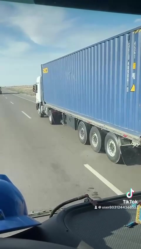 سلام عليكم عربانه لبيع تخم تاير هوه كهربايات كله شقاله ما ناقصه شي لو مراوس عربانه جادر سعر لعربانه 50وبيه مجال ***********
