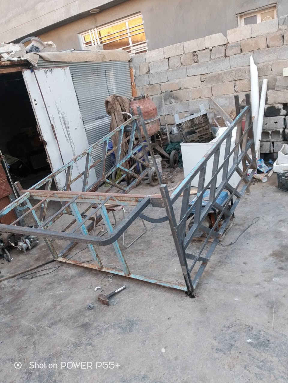 سلام عليكم محجر البيع مال سته جنكار رقم ***********مكاني بغداد
