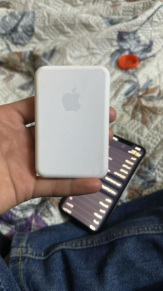 شراي اقري المنشور
السلام عليكم  ورحمة الله وبركاته
جهاز 13pro max نضافه80‎%‎
جهاز مستبدل باترد درج أوله مايصرف شحن مره او مرتين تشحن بل يوم حسب الستخدام 
وشاشه جي إكس معروفه بل سوك  120 دقته 
ذاكره 128
جهاز نضيف شرط شرط لا يصرف شحن ولا ابد 
معه كيبل شحن جوكر وباور ماكسيف  شرط سرع الشحن ومايشوف شحن يطول اكثر من شحنه وكفر ماكسيف 
وعدسات اصليه  شرط شخط مابي الصاصي 
عنوان كركوك طريق بغداد قرب مجمع بوليفارد
تواصل ***********خابر وتدلل 
سعر 425وبي مجال الشراي
