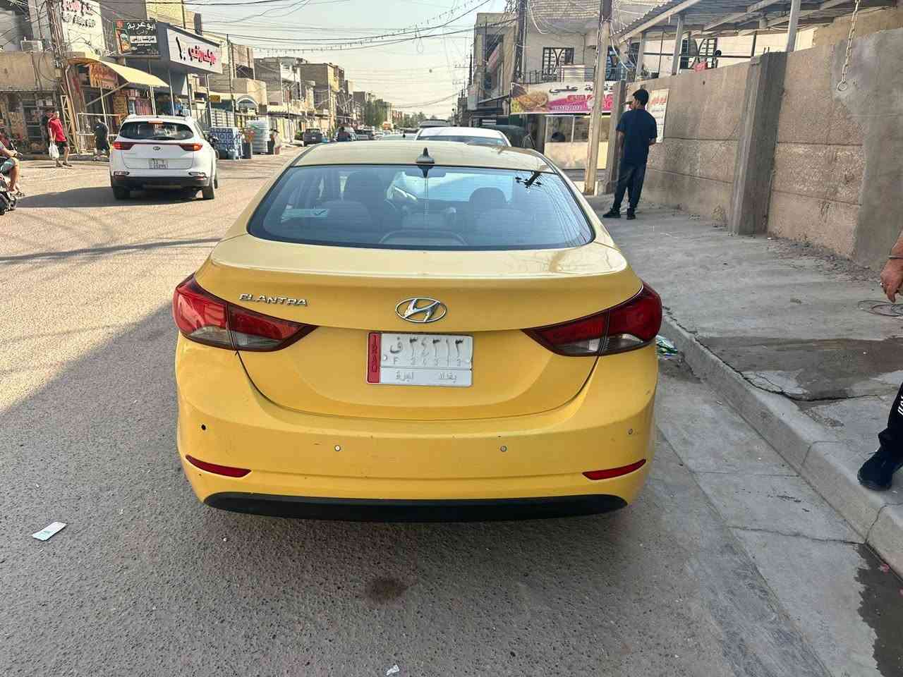السلام عليكم النترا امريكي ٢٠١٦ محرك ٢٠٠٠ حادث جاملغ ايسر وبنيد سيارة جاهزة من كلشي فقط دعامية امامية مو حلوة كير ومحرك بلاد مامفتوح ***********
عنوان بغداد شهداء البياع
