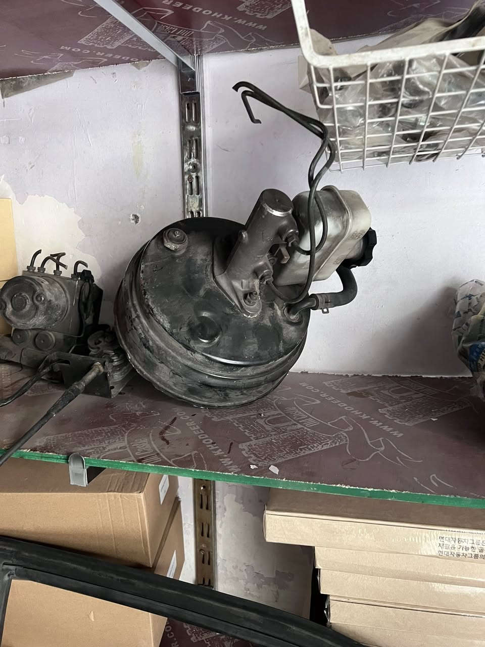 السلام عليكم تحياتي للجميع اخوكم حيدر العبودي اسفين علة النقطاع بس الغراض صارت صعبة وصولهة بس ولايهمكم اني يمكم اني اوفرلكم كلشي نشالله وصول وجبة جديدة *********** عنوان الطالبية بغداد
