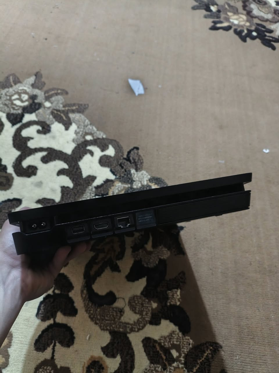 بلي 4سلم مساحه 500 سعر 215وبي مجال العنوان ميسان  كامل الملحقات يده عدد 2 الرقم ***********
