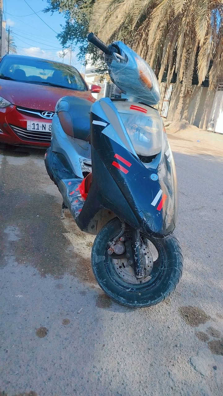 يالله سلام عليكم
دراجه بريز ١٤٠ سلف هندر كهربائيات كله شغاله ستاند صفح وستاتد تعليك محرك ناشف لاتبخير ولا تنقيص شلعه تخبل
مكينه تخبل ترايك وين متريد
كفرات اصليه مختم أوراق بيه
نكره سلف بكل وكت
السعر 325 وبيه مجال
*********** خابر وتدلل
