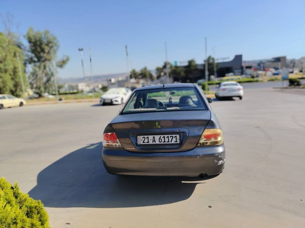 سڵاوتان لێبێت 
لانسەر مۆدێل ٢٠٠٩ بۆفرۆشتن سەنوی ڕەقەم تازەیە بەناوی خۆمەوەیە وەکالەتیش ئەکەمەوە 
گێڕ و مەکەینە گەرمیو ساردی بەشەرت ساردیەکەی لەگەڵ سلف وەک سپلێتە مەکینە ١٣ کەم بەنزین سەیارەیەکە کەم مەسرەف ویل کەپە دەسک نیکڵ ئاوێنە نیکڵ چوار جام کارەبا ئاوێنە کارەبا شاشە ئایپاد بەرگە کوشنی تازە تێگیراوە چوار پارچەو نیوی بۆیاخە پێشی لای سەکن  قرچێکی پچوکی هەیە  کەمێک کاڵ بونەوەی هەیە لە سلێمانیم ٦٥  مەعامەلەی برایانە تکایە ئەگەر موشتەری نیت سەری خۆت مە ئێشێنە *********** السليمانية, العراق
