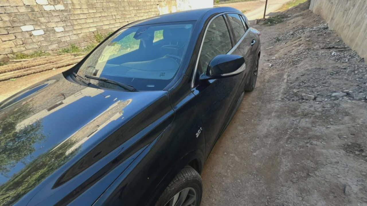 سلام عليكم للبيع انفنتي
 موديل  2017
5راكب محرك 2000 تيربو 
كامرة دوارة 
رقم اربيل الدولي باسمي
***********

