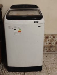 غساله سامسونك للبيع جديده استعمال اقل من٨اشهر  مواصفاتهه..  سعرهه ٢٠٠ ...