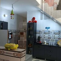 طريق كربلاء نجف • ١٠٠م • غرفة وصالة