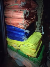 يوجد لدينا كافة انواع الكواني والشلفان والكارتون والاصقة والجنفاص ومكا...