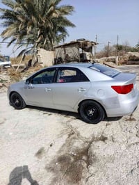 سيراتوا للبيع موديل 2011 خليجي رقم ذي قار دولي سنويه جديدة تحويل مباشر...