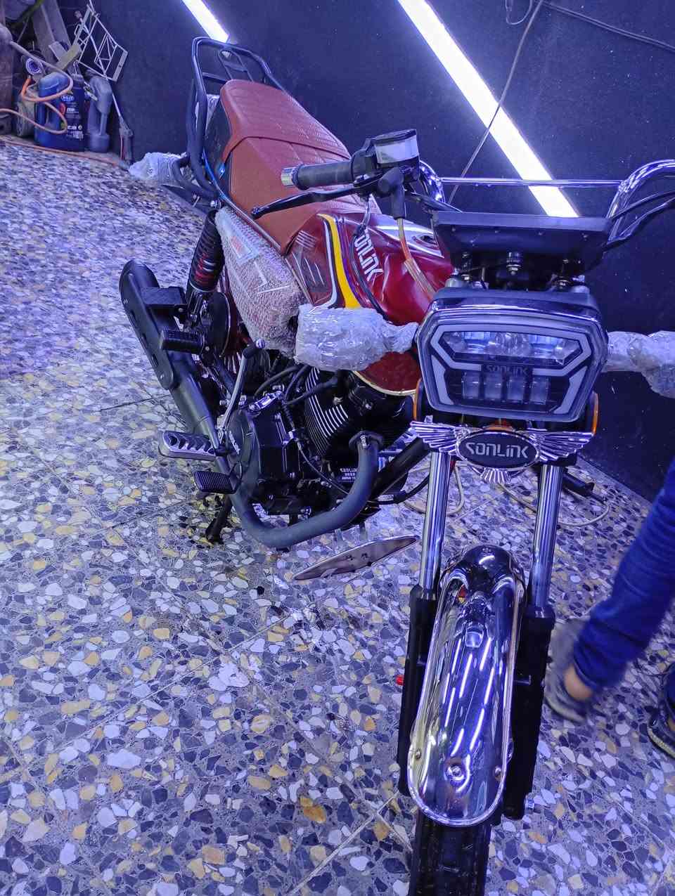 2025 كفاله كل نقص مابيها 800 مكان بغداد شعب ***********
