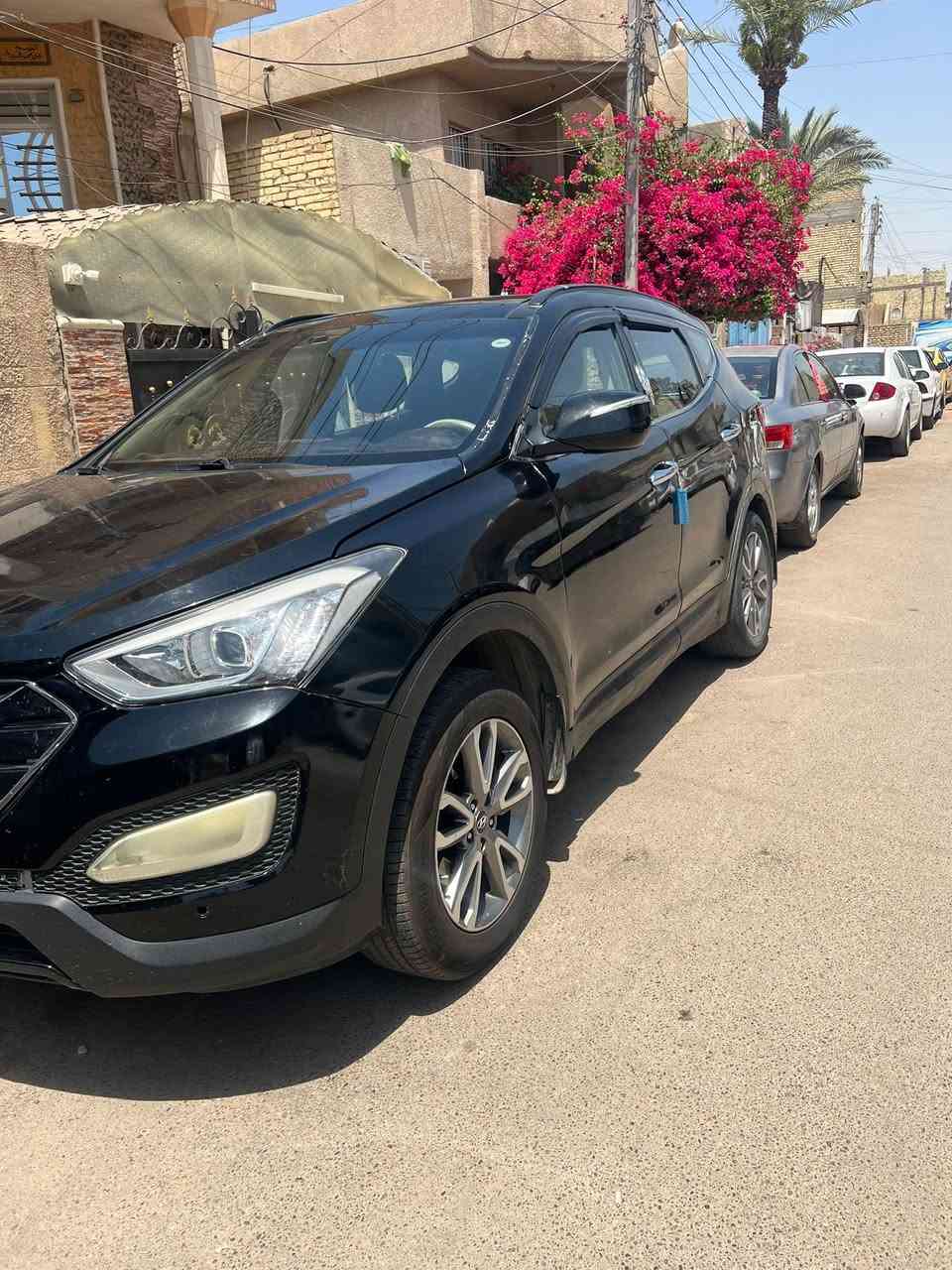 سنتافي موديل ٢٠١٣ خليجي ٤ سلندر رقم سليمانيه مصبوغ عام مكينه وحدادية جديدة تبريد ثلج ٧ مقاعد لون اسود سعر ١١٠ مكاني بغداد حي العامل للمزيد من الاستفسار الاتصال على الرقم ***********
