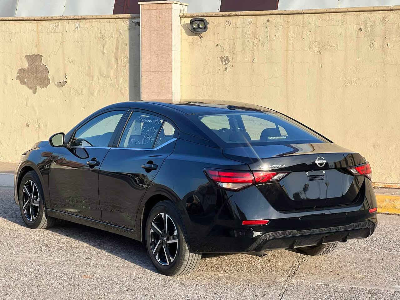 السلام عليكم 
نيسان سينترا 2025 SV

ضرر . جملخ و بولند صبوخ بدون دواخل ايرباك ستيرن راجع  سيستم

سعر 126ورقه مجال بسيط
*********** اتصل و واتساب

6 الف ماشي

مواصفات SV مرغوب
👇🏻
بصمه✅
بابين بصمه✅
تشغل ان بعد✅
شاشه✅
كاميره✅
حساس✅
رادار✅
ويل كب كروم✅
تحدت سرعه✅
تحكمات ستيرن✅
ايكوسبورت✅
نيضام ايكو✅

حجر كزوز رادار بيلادي✅
سياره جاهز بدون مسرف
سياره بدون رقم شرط تترقيم شيمالي دهوك اربيل سليماني

سعر بلاش 126$ورقه 💣

(ئازاد كارس🙆🏻) دهوك, العراق
