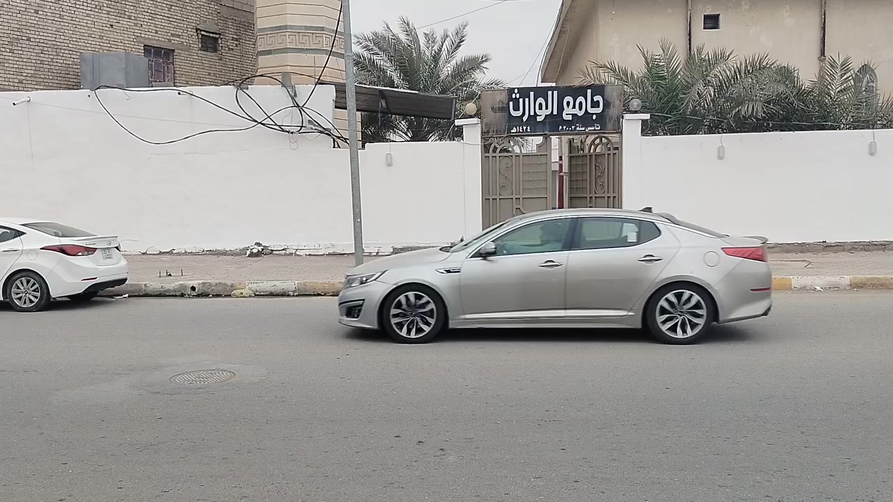 للبيع بيت موقع مميز
مساحته 600م 

جنس العقار طابو صرف

للتواصل زيارة مكتبنا مكتب النورس مجاور مرطبات ادريم أو الاتصال بنا 

***********
