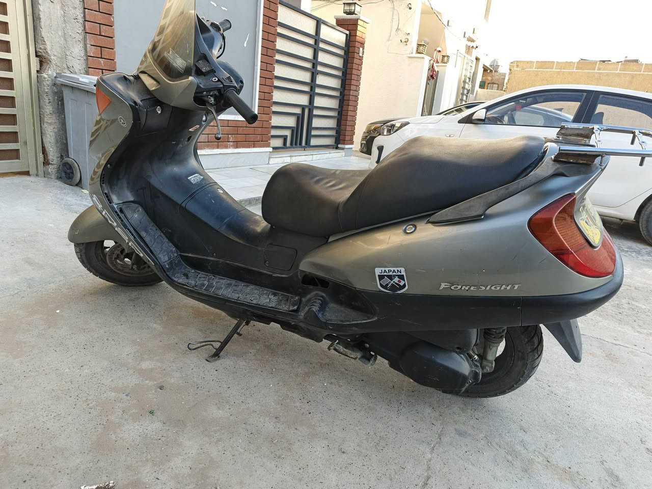 السلام عليكم 
فورسايد صفر 4 للبيع
الدراجه نقصها بس كلج 
الباقي كله كفاله الكفرات نضافتهن 75%
تخم تاير وفلنجات ودسكات كله جديد 
كهربائيات كله شغاله ماعده كيج السرعه 
حماوه طبيعيه 
سعره 750 وقابل للتفاوض وترهم مراوس 
مكاني بغداد الوزيرية قرب تقاطع شارع المغرب
*********** موجود واتساب غير متواجد فيس
