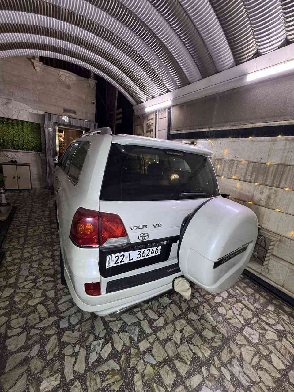 لاندكروز 2014 خليجي 8 سلندر VXR نضيفه مابيها اي صبغ مكفوله من كلشي ماشيه 96 الف رقم اربيل تحويل مباشر ب اسمي السياره ، السياره موجوده ب بغداد سعرها 44,000$ وبيها مجال بسيط
للاتصال والاستفسار : ***********
