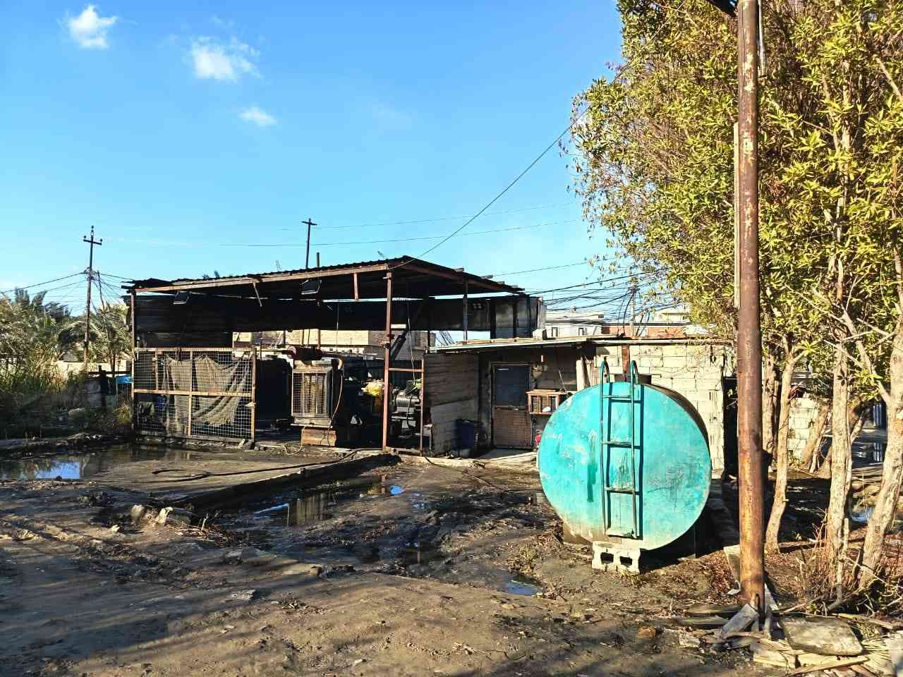 سلام عليكم اخوان مكلف بلنشر موقع كامل للبيع بغداد منطقت الإصلاح  الحمل الكلي 900امبير عدد المكاين 2 سكانيا 143/06والمكينة الثانية DSدي اس اثنينهن تجفيت جديد  الأرض تابعة للدولة لايجار ولاضريبة 15امبير مجاني فقط الموقع عوزة ترتيب وكلشي بسعرة السعر المطلوب 6شدات وقابل للتفاوض رقم صاحب المولد***********
