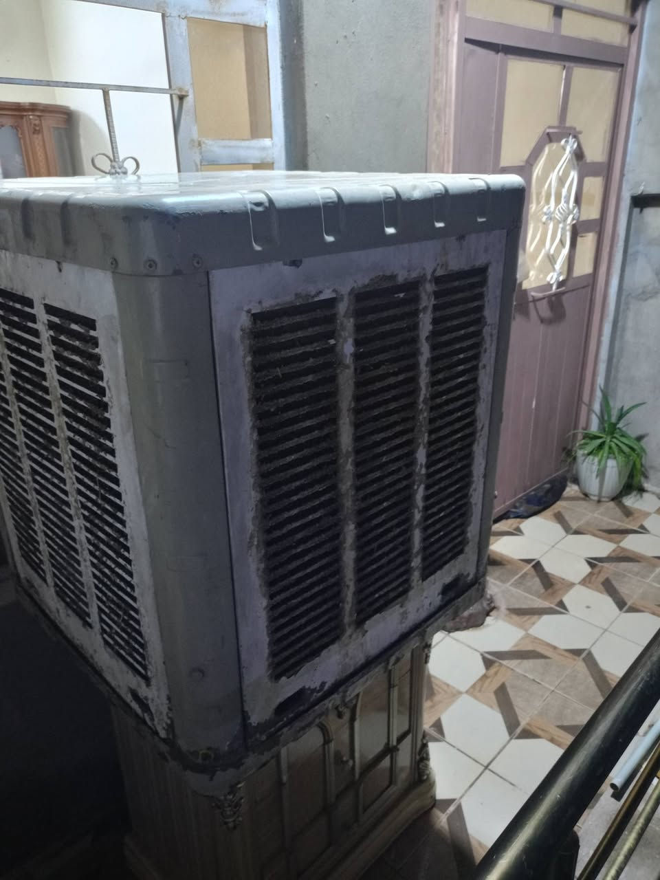 مبرده 2ونص شغاله سرعتين للبيع
كركوك حي الاسرى اتصال ***********
