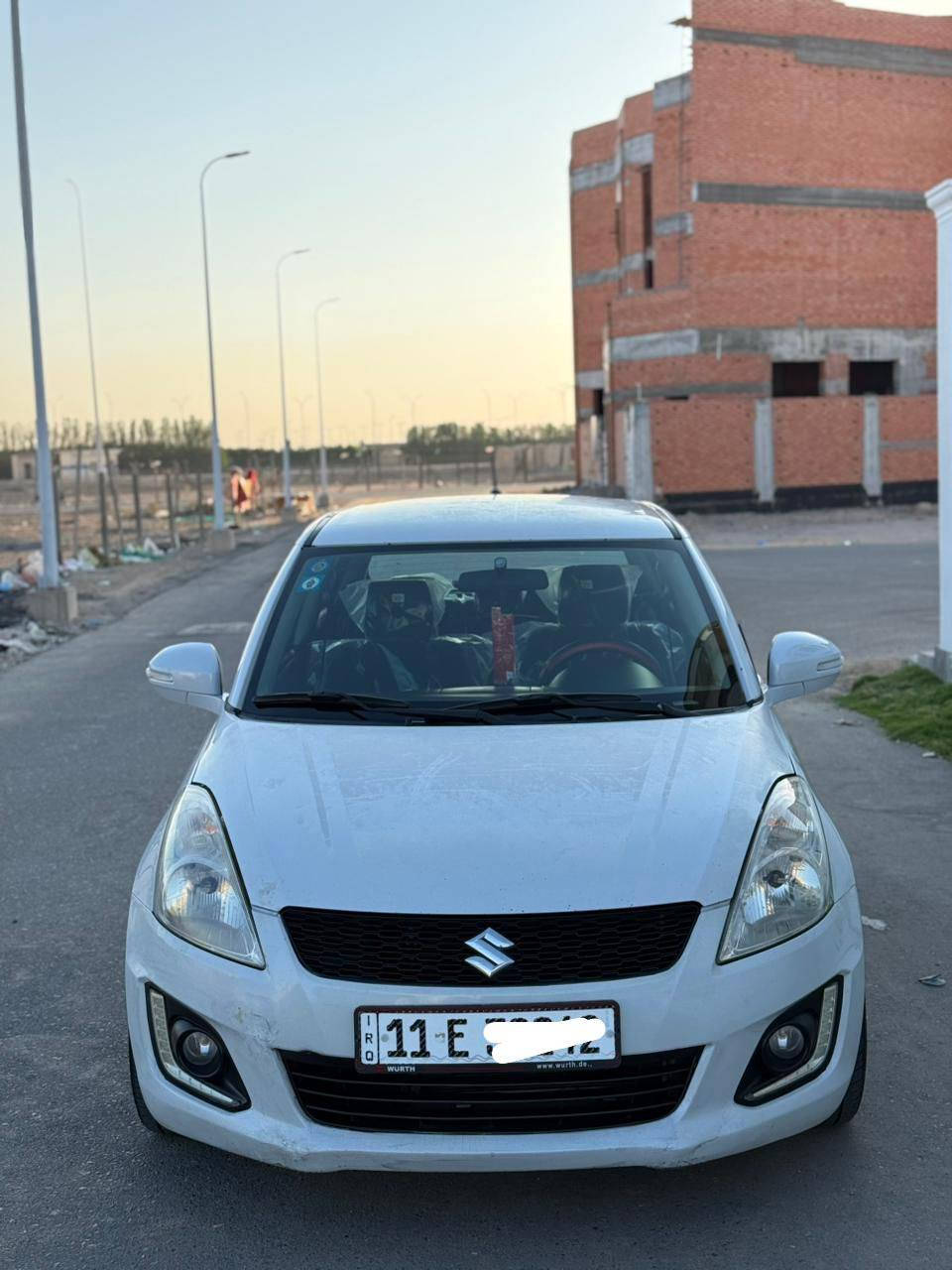 السلام عليكم
سازوكي موديل 2014 
رقم بغداد بسمي تحويل ثاني يوم سنويه وارقام جدد (تتحول من بصره
جاهزه السياره تبريد كير محرك حداديه تايرات شاشه كامره تحكم ستيرن 
محرك 1400
شراي يخابر ع رقم
((((( ﴿مكلف بنشر ﴾)))))
***********
مكاني البصره البصرة, العراق
