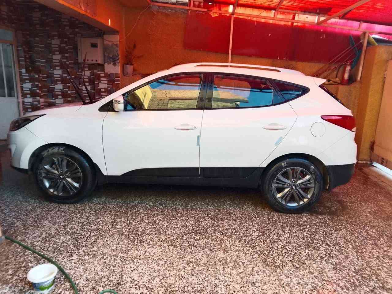 سياره توسان موديل ٢٠١٥ رقم بغداد مكان بغداد الغزالية  السعر 152بيها مجال  رقم *********** ...
