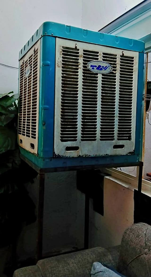 مبرده برفاب اصلي للبيع سرعتين وشغلها خير من الله للبيع السعر ٥٠ الف حي العامل


**إذا كنت صاحب هذا الإعلان وتريد حذفه لأي سبب، رجاءا أرسل رسالة إلى الدعم الفني**