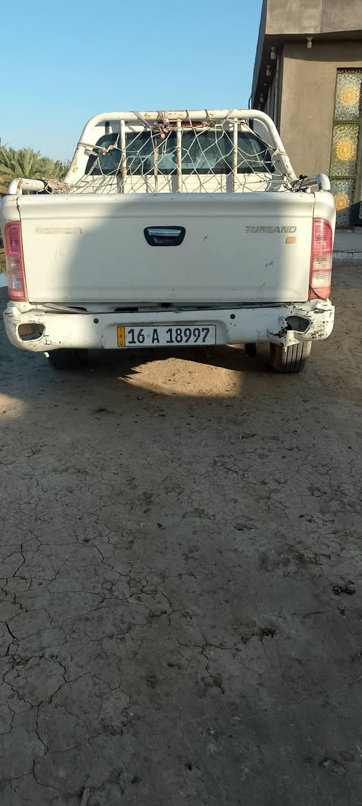 بيكم فوتون موديل 2015 سياره مكفوله مكينه وكير وحداديه وتخم تاير السعر 80 وبيهه مجال *********** سياره بسمي السماوه
