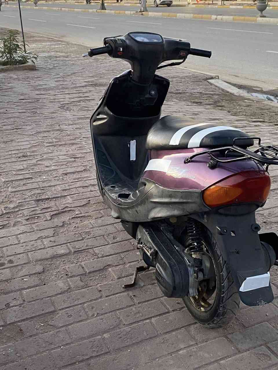 السلام عليكم دراجه بيجي مفتوحه مره1بوشه وبستم مال كص مكينه ناعمه كلش باتري جديد ضوه امامي جديد بك لايت شغال اشاير شغاله هورن شغال سلف عوزه بس شخاطه الدراجه نضيفه ونكره تشتغل السعر 375وبيه مجال رقمي *********** الشراي يجي خاص أو يتصل ع رقم ال مو شراي يطلع كبل بروح الحسين
