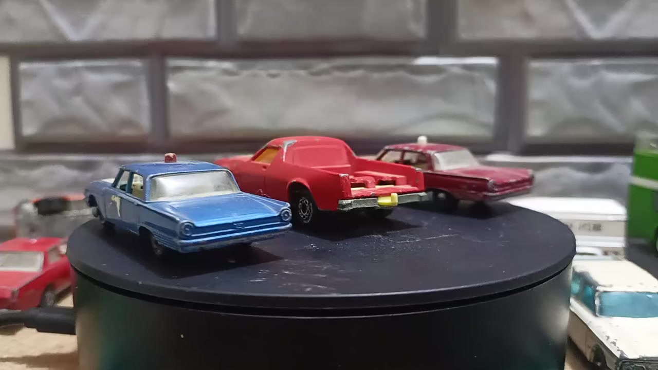 السلام عليكم متوفر للبيع سيارات حديد حجم 1:64 انكليزي قديم السعر 5000 للقطعة يوجد توصيل لجميع المحافظات


**إذا كنت صاحب هذا الإعلان وتريد حذفه لأي سبب، رجاءا أرسل رسالة إلى الدعم الفني**