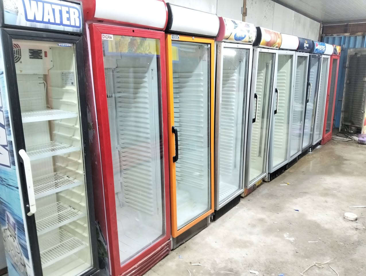 السلام عليكم عارضات للبيع فول تبريد بغداد شراي يتصل ***********
