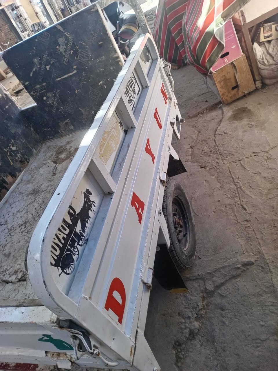 سلام عليكم ستوته للبيع موديل ١٨ ستوته جاهزه نكره سلف السعر 1450 أوراق أصول محرك اول مره يجفت مكان قضاء النصر ***********
