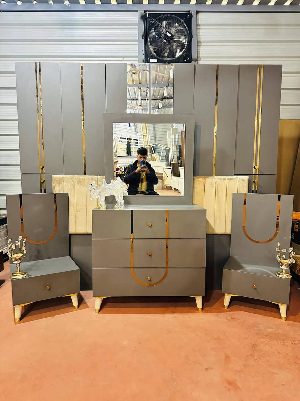 غرفه ترڪي مستخدم 💗
6قطع 💗
نضافه 95بل💯
نضام ابواب💗 
نضام هايدروليك 💗
السعر  550قفل 💗
مع شد🪛 ونقل 🚚  مجاني💯💯💯


**إذا كنت صاحب هذا الإعلان وتريد حذفه لأي سبب، رجاءا أرسل رسالة إلى الدعم الفني**