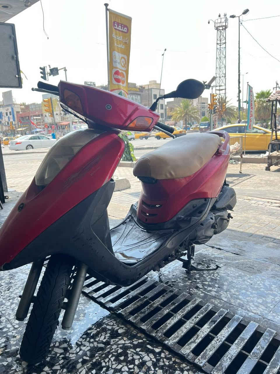 السلام عليكم دراجة بريز للبيع 
عنواني مدينة الصدر  
عارضهة ب625 وبيهة مجال
***********
