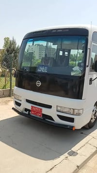 نیسان گاز ٣٠ نەفەری  گێڕ اکسل مەکینە بەشەرت بۆ فرۆشتن و گۆڕینەوە بە بە...