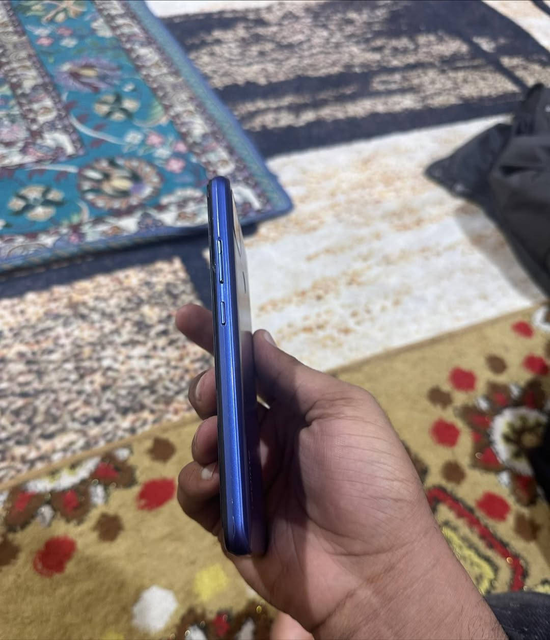 ريلمي c12جهاز بطاريته6000 سعره60الف ***********
