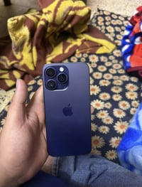 14pro max الذاكره ٢٥٦ الون المميز البنفسجي الجهاز بلادي كلشي بي بطاريه...