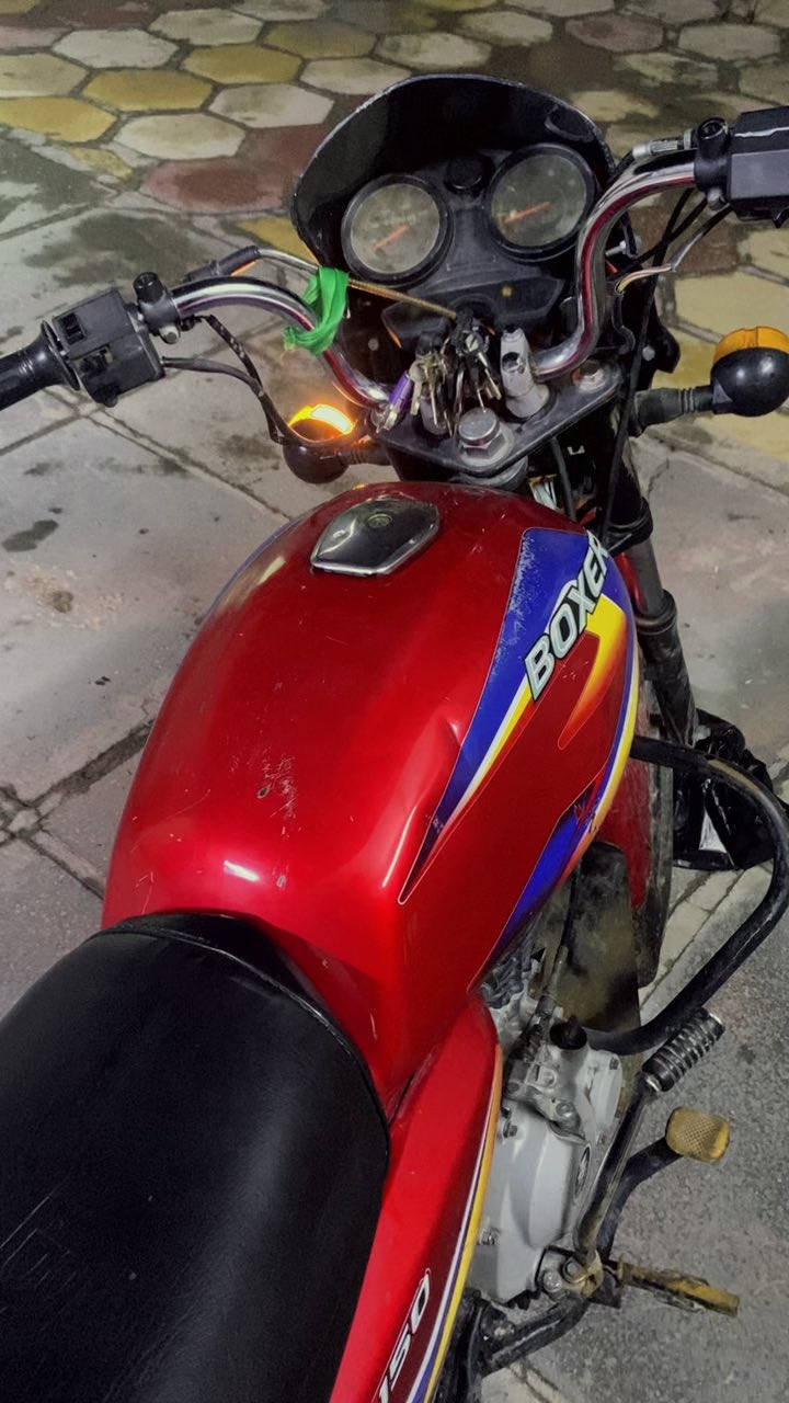 درجه بوكسر البيع العنوان جبيلة القيادة البحريةسعرها مليون وميه الدرجة أوراق ***********
