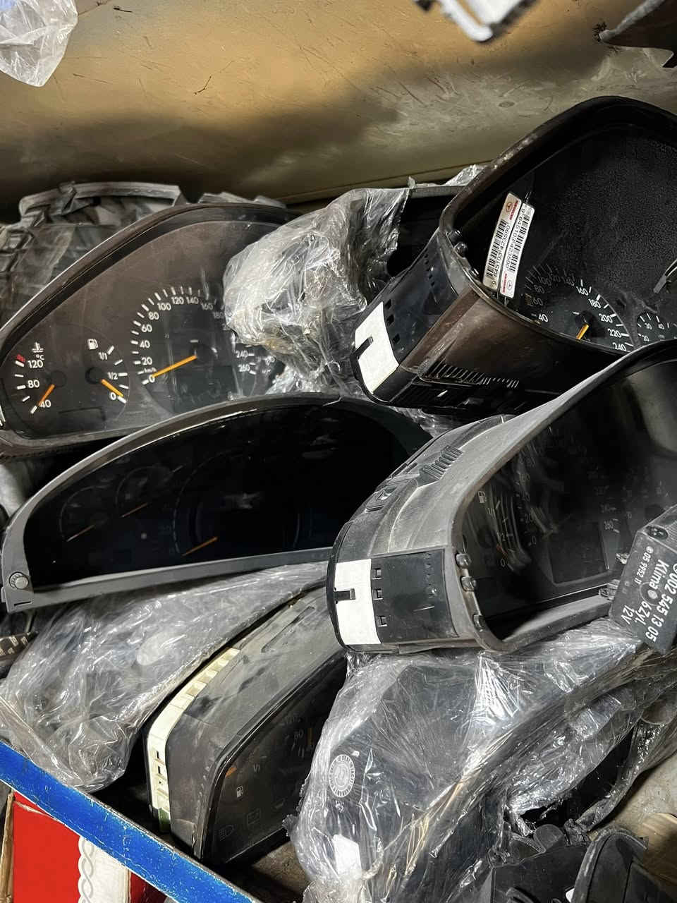 توصيل مجاني لكل العراق 🚍📞
بغداد حي اور تقاطع الفلسطيني
هـ *********** 
W124
W126
W210
W211
W220
W221
W219
W140
