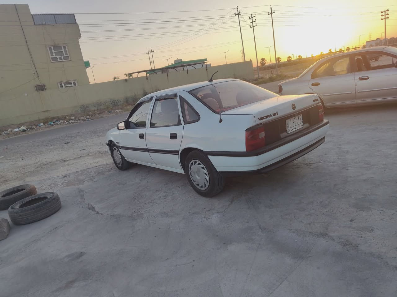 السلام عليكم اوبل فكتره موديل 92 السياره نضيفه كلش كير محرك تخم تاير صدر كله بل شرط سنويه النهايت 27تنتهي يعني مصاقطه محرك 16 رقم صلاح الدين مشروع وطني السيار اي ضربه مابيه تكم شرط العنوان صلاح الدين تكريت السعر 38 للستفسار ***********__/***********
