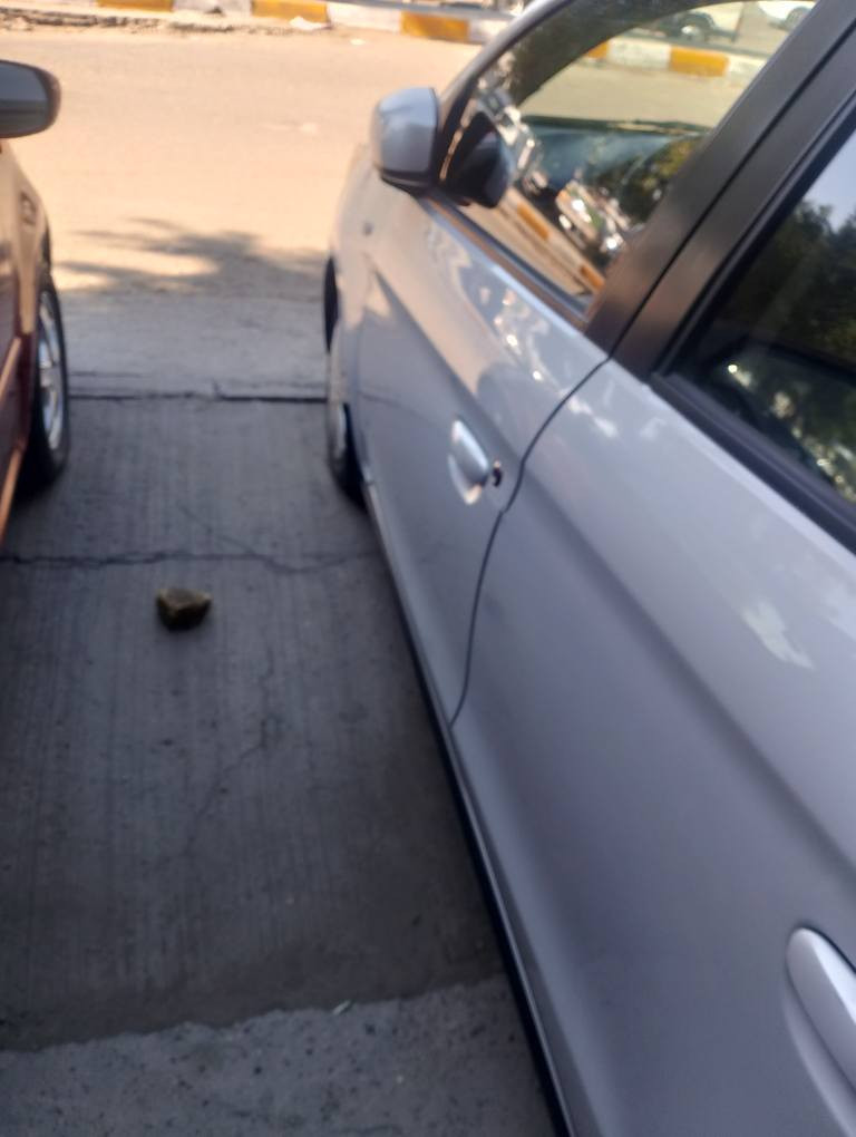 ميراج بيهه بنيد وجاملغ سياره جديده ماشيه ٨٠٠٠كم بعدهه اخت الزيرو مكلف للنشر *********** بغداد, العراق
