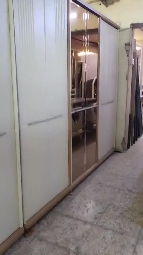✨ غرفة تركية   مودرن أصلي✨
🚪 نظام أبواب
10✨قطع 
جام ليزري  ✨
  بروفايل فاخر
ضهر بلوك
سرير مخزن عملي
 قماش وتر بروف أصلي
✨ نظافة 95💯
🚚 شد ونقل مجاني داخل بغداد
 توصيل للمحافظات بأسعار رمزية


**إذا كنت صاحب هذا الإعلان وتريد حذفه لأي سبب، رجاءا أرسل رسالة إلى الدعم الفني**