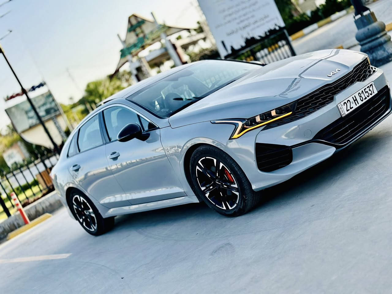 سلام عليكم 

K5 1600 turbo 
مواصفات جي تي لاين 
موديل 2022 
رقم اربيل باسمي تحويل مباشر 

السياره قطعه وحده صبغ وقطعه بارد جاملغ جهه العبري
كلشي بيها بلادي بدون ايرباك السياره  حته الراديترات بلاديه 

لون اسمني 
اشاير مري 
داخل احمر 
رادار امامي جانبي خلفي 
تحديد مسار 
قياده اليه 
سورت سمارت كونفرت مودات القياده
نقطه عمياء 
لد امامي خلفي 
تبريد بيانو 
 ماشيه ١٠٢,٠٠٠ كيلو متر 

السياره سيرفس كامل دهن اكسادو. مداريها كلش السياره 

تاخذها السياره بدون اي نقص 

مكانها بغداد ***********

سعرها ٢٠٠ ومجالها حك الجيه 

صور الحادث بالمنشور مرفقه
