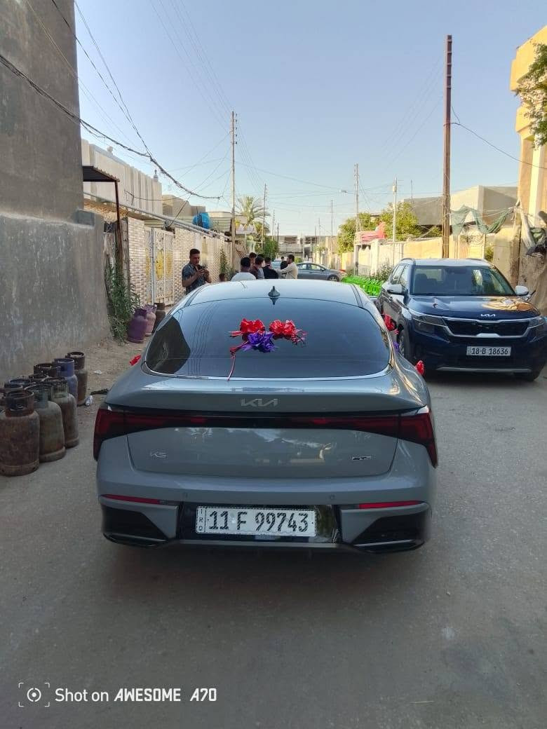 السلام عليكم
للبيع K5 موديل 2025 GTLINE فول مواصفات عده الفتحه

مواصفاتها 

مكينه 2500 

بك لايت LED

أشاير بالمري 

 حساسات إماميه 

 حساسات خلفيه 

رادارات محيطيه امامي خلفي جانبي 

قياده ذاتيه 

توقف ذاتي 

تحديد مسار 

رادار تفاعلي 

مثبت سرعه

أوامر صوتيه 

شاشه متصله 

شاشة اعطال 

شاشت تكيف 

هندبريك بصمه 

3 وضعيات قياده 

شحن لاسلكي 

وتو هولد 

كرسي كهربائي جلد 

تدفئة مقاعد إماميه 

 

وباقي المواصفات معروفه 

ماشيه 30 ألف 

حادثه بنيد 

 

مكفوله من الشواصي والغوود  

السعر 215 وبيه مجال

مكاني
 بابل
رقم بغداد بسمي

للتواصل ***********
