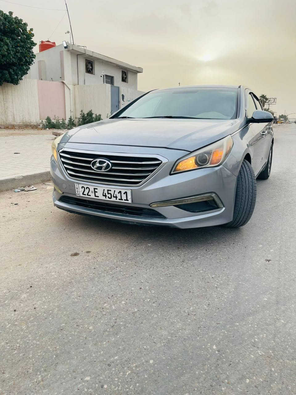 سوناتا ٢٠١٦
سنويا ٢٠٢٩ 
جاملغ أمامي يسار  مبدل
والخلفي بي لخه وراجع على بارد بدون دواخل ولامعجون
رشاحت صبغ جراد فقط تبخير يعني
تخم تاير 
باتري جديد 
سياره خير من الله 
بالنسبه للتحويل تريد وكاله تريد تحويل باسمك
110$ وبيها مجال
***********
