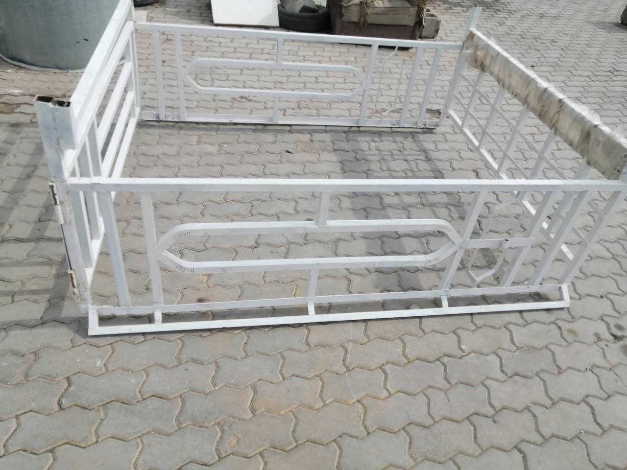 محجر بيكام تفصال نظيف للبيع سعر ١٠٠ تصال *********** كركوك
