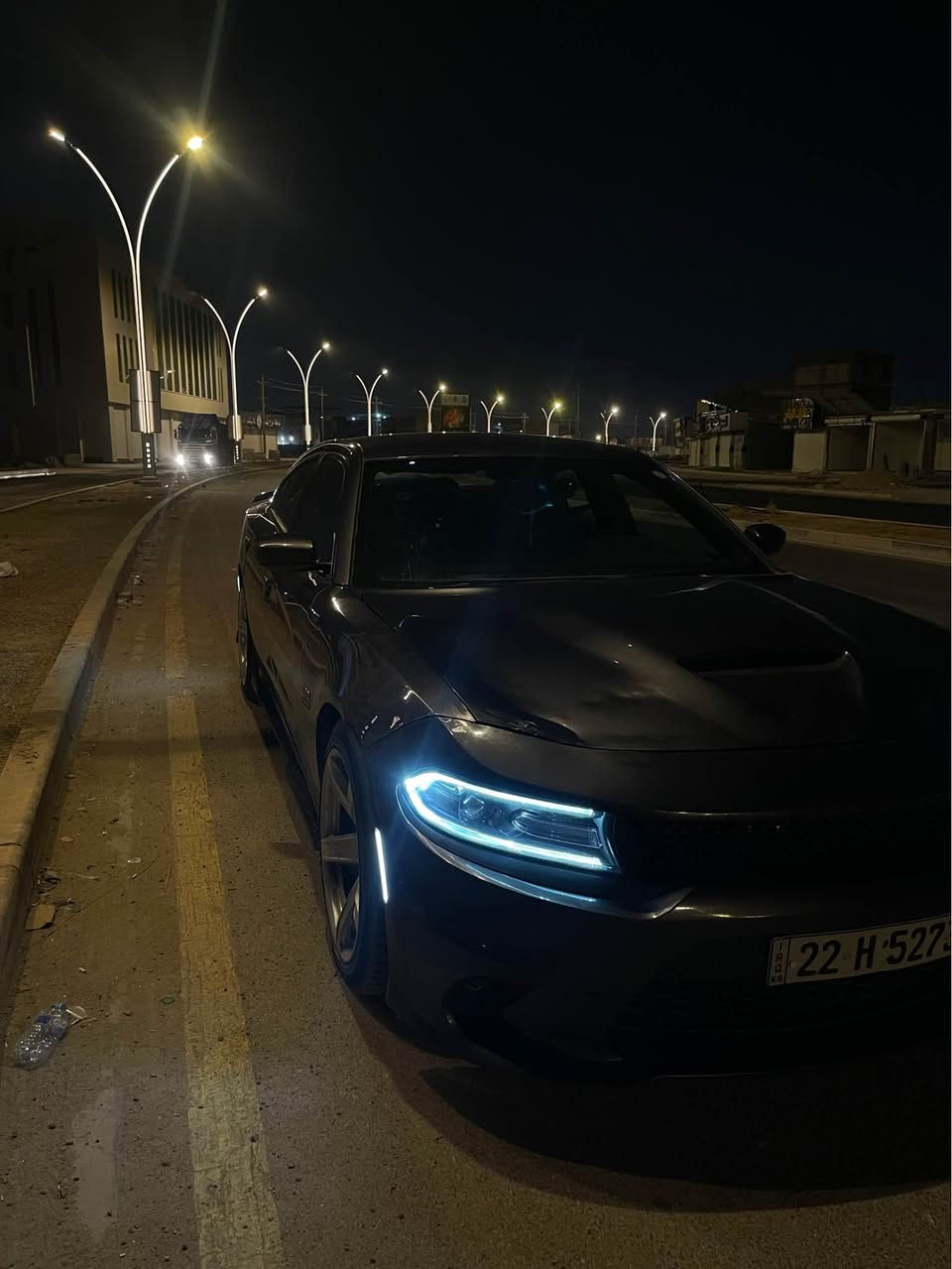 السلام عليكم 
جارجر 2017 رقم اربيل 
جاهزه السيارة من كلشي نقصها دبل خلفي فقط
كير جديد هسه شديته 
فيت بم بلكات نوزلات فلاتر كله جديد 
تايرات باله بحاله جيده تكدر تسافر بيهن 
ضررها جاملغ ايمن واصل لغد 
و بالعراق بيها بارد بل جاملغ الخلفي على كد الداير و الباب الخلفي 
بنيد مبدل اصلي طار و ضرب القماره BDR
السعر 155 ورقه قفل و انه بخدمتكم 
السياره متعوب عليها وما مخلي بيها نقص 
*********** شط العرب, البصرة
